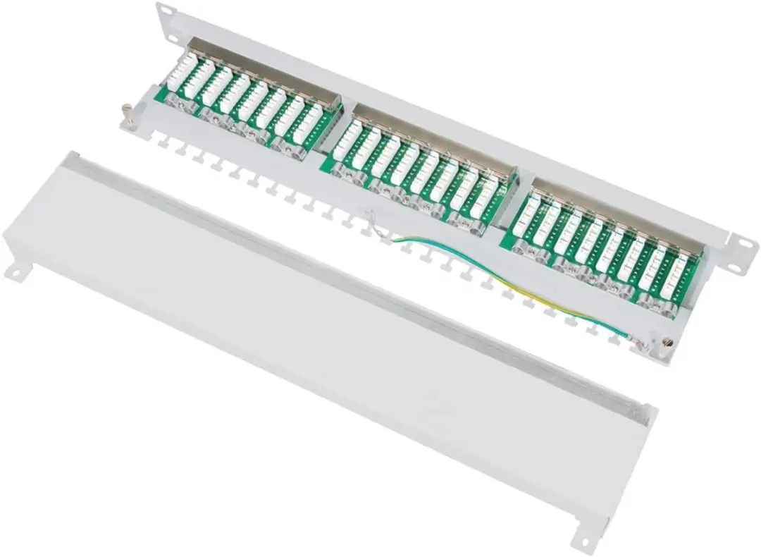 Logilink NP0061 Patchpaneel Cat.6A 24-poorts - 19" 1U Zwart