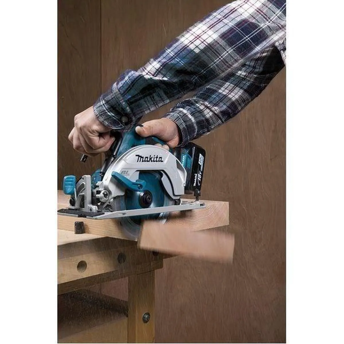 Makita DHS680Z Cirkelzaag 18V - 165mm - afbeelding 6 van 6