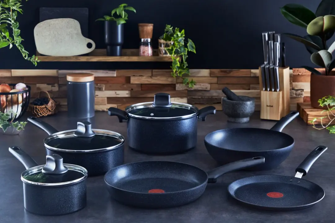 Tefal Black Stone Koekenpannenset 24/28cm - 2 Stuks