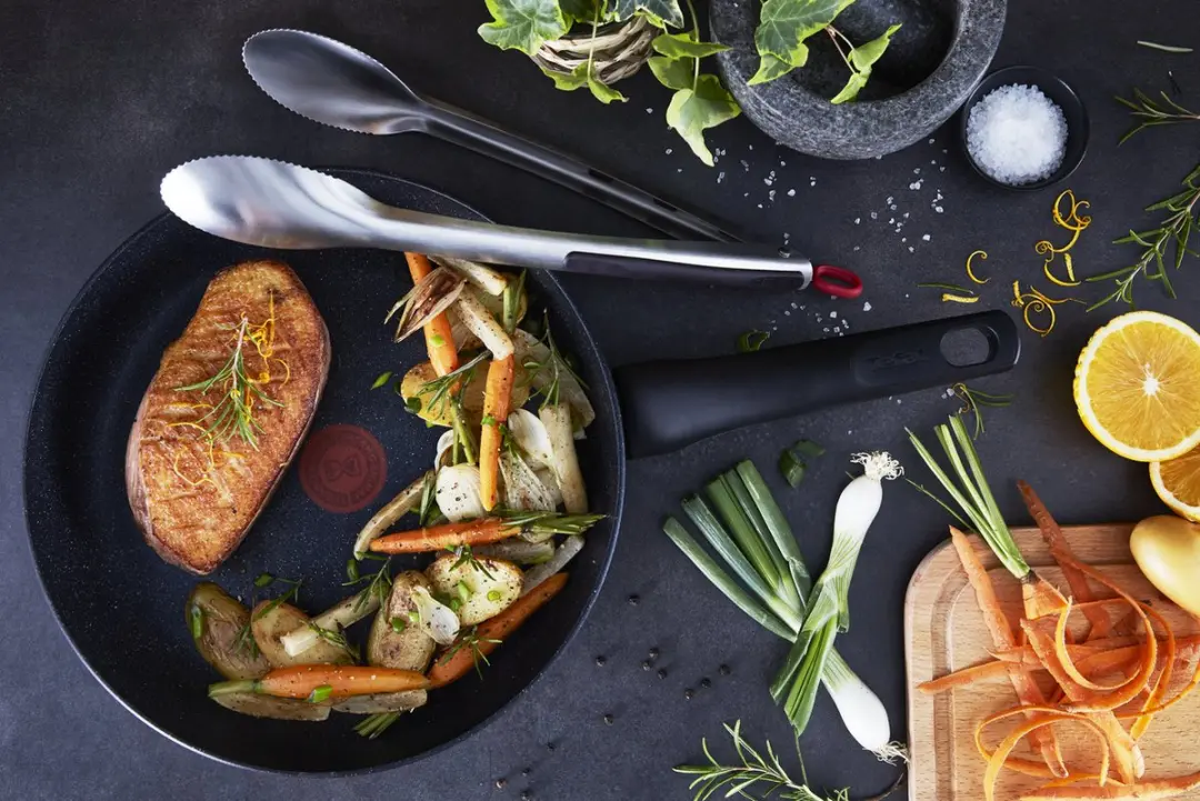 Tefal Black Stone Koekenpannenset 24/28cm - 2 Stuks
