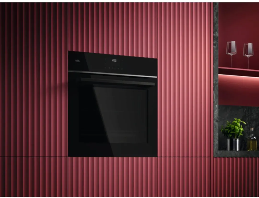 AEG TU5PB40PB Oven 3490W - 71L - 5 Inslaghoogtes - Zwart