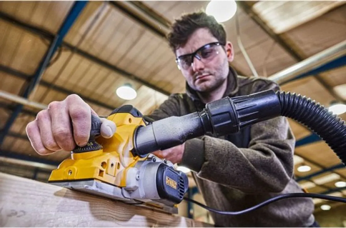 DeWalt D26500K Schaafmachine 1050W