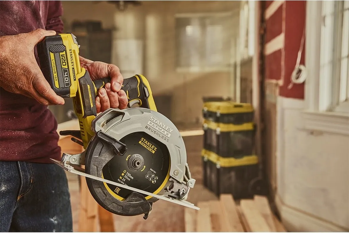 Stanley FatMax SFMCS550B-XJ Cirkelzaag 18V - 190mm - afbeelding 6 van 6