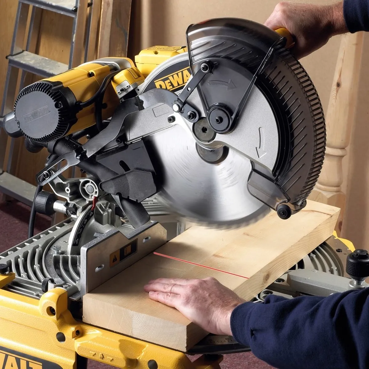 DeWalt 60-Tand Zaagblad Hard Metaal 305mm - Hout