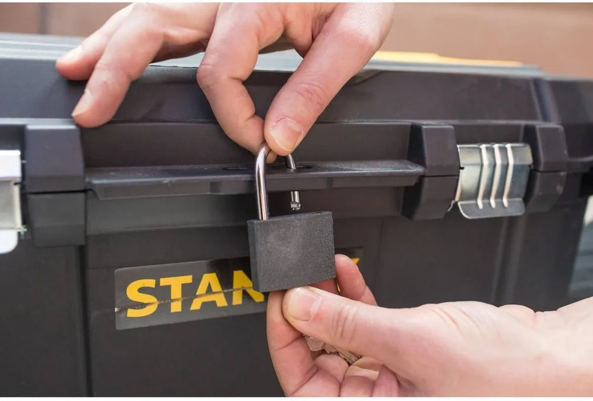 Stanley Gereedschapswagen Essential 50L STST1-80150 - Zwart
