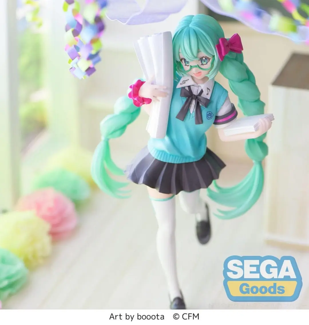Sega Hatsune Miku Luminasta PVC Statue 18cm - Multicolor