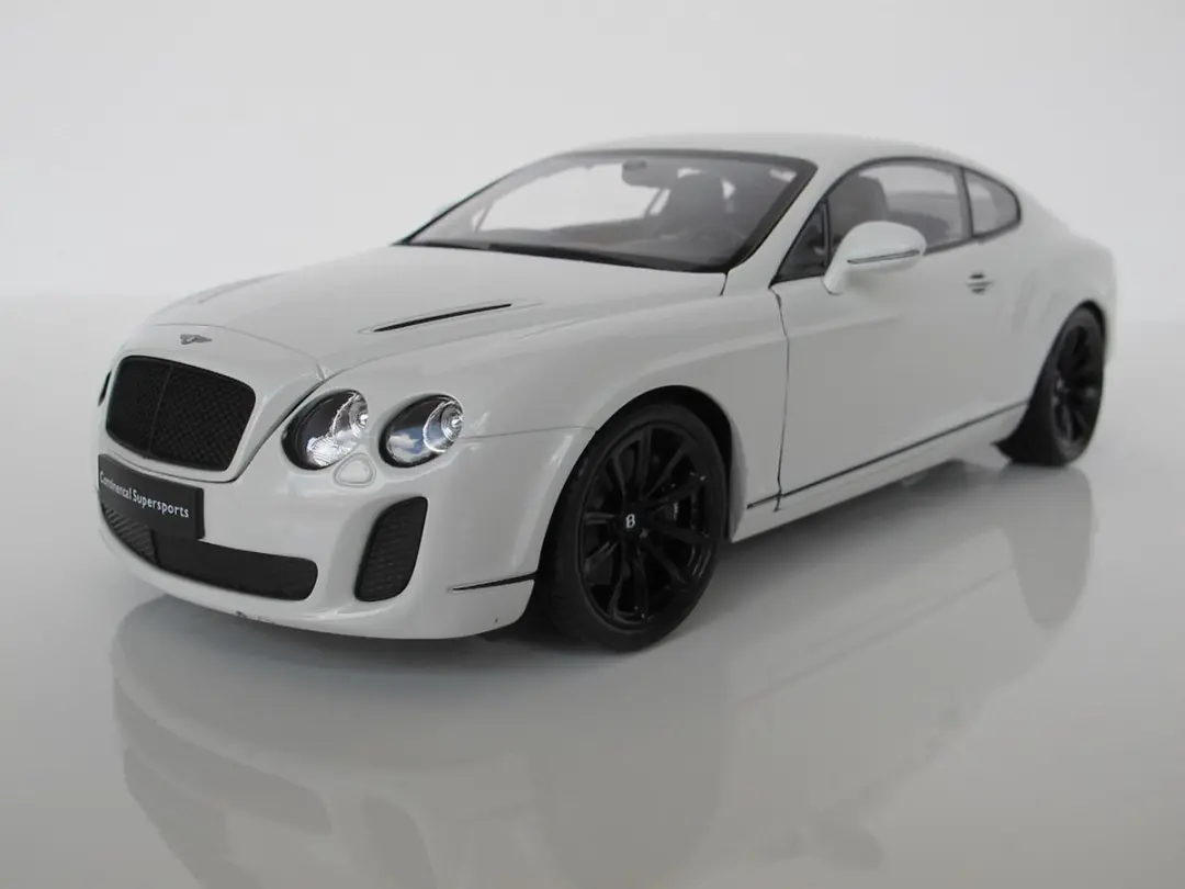 Bentley Continental Supersports 1:18 Modelauto - Wit - afbeelding 6 van 6