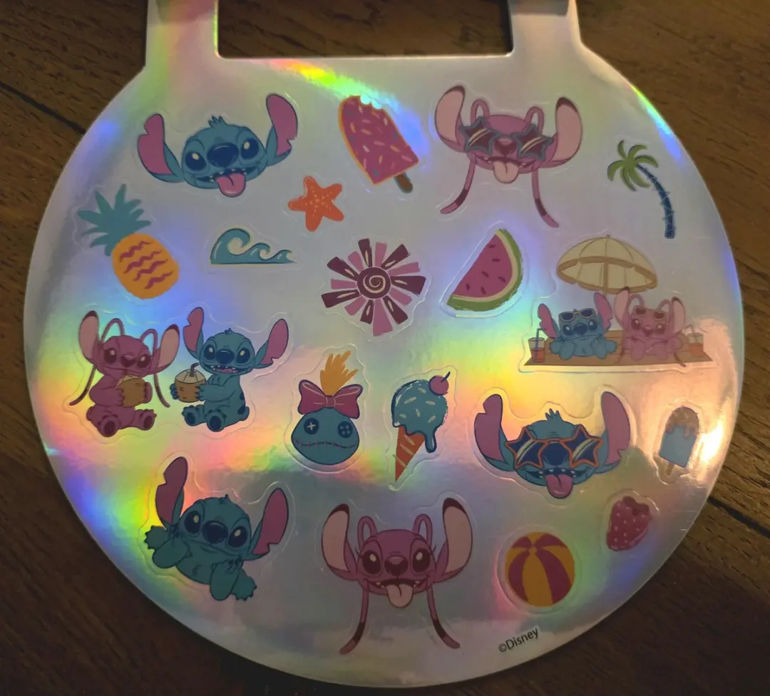 Disney Lilo & Stitch Stickerboek - 6 Vellen (1 Holografisch) - Paars/Zilver - afbeelding 3 van 3