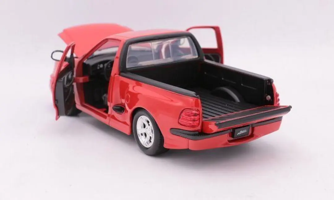 Jada Toys Ford F-150 SVT Lightning 1:24 99574 - Rood