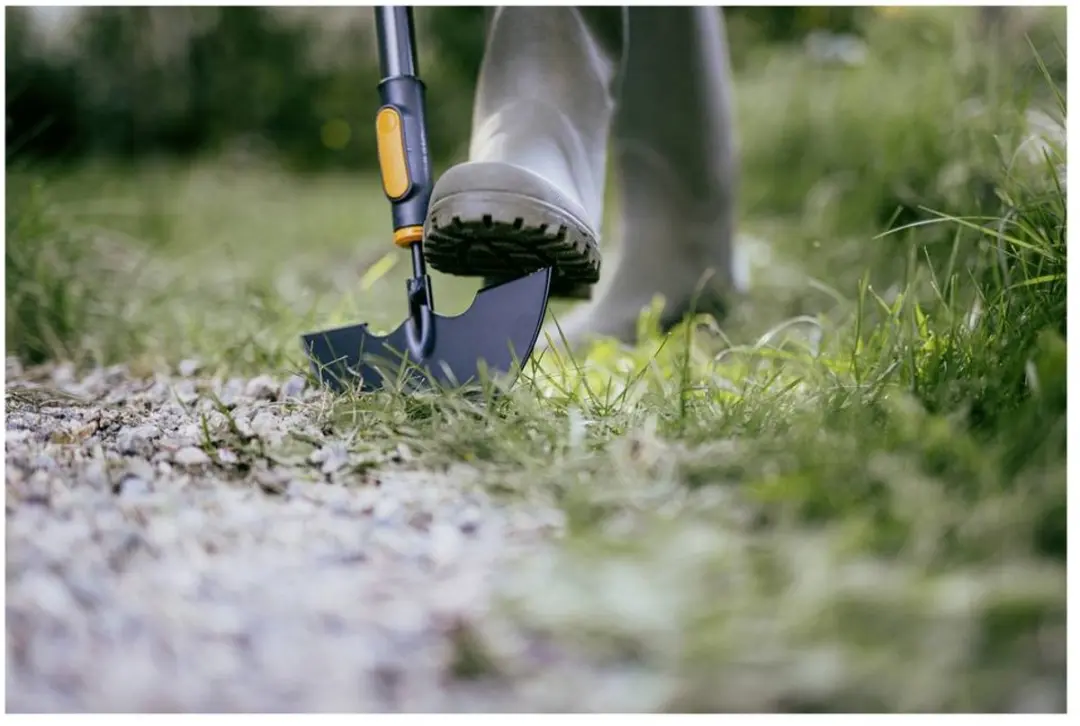 Fiskars OneClick Graskantensteker 1080689