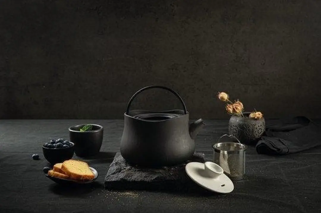 Beka Tetsubin Theepot 18cm - 4 Kopjes - Zwart