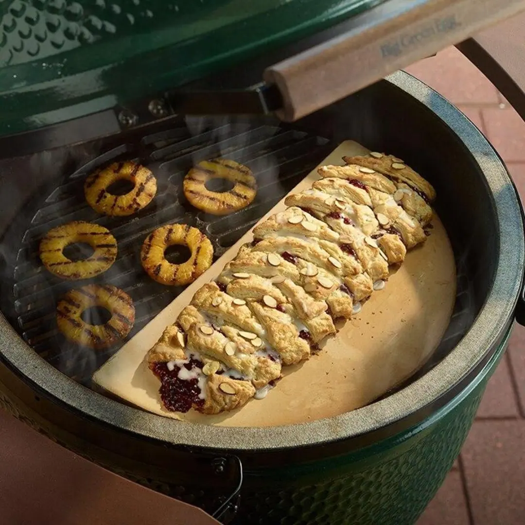 Big Green Egg Half ConvEGGtor Medium - Lichtgrijs