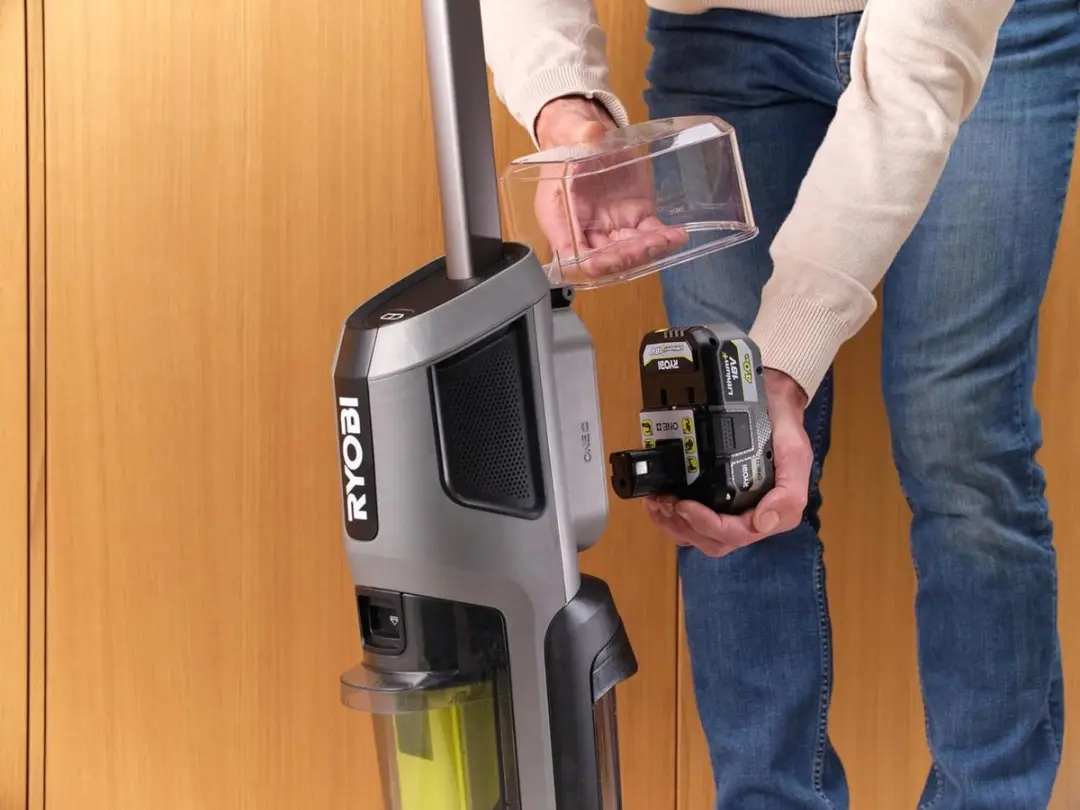 Ryobi 18V ONE+ RHFC18BL-0 Multi-Surface Cleaner - Antraciet - afbeelding 6 van 6