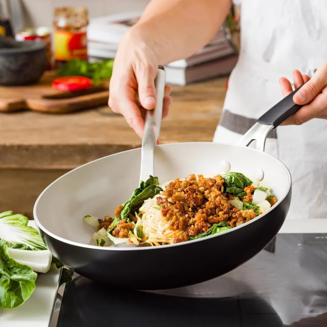 KitchenAid Open Wokpan 28cm - Alle Warmtebronnen - Zwart