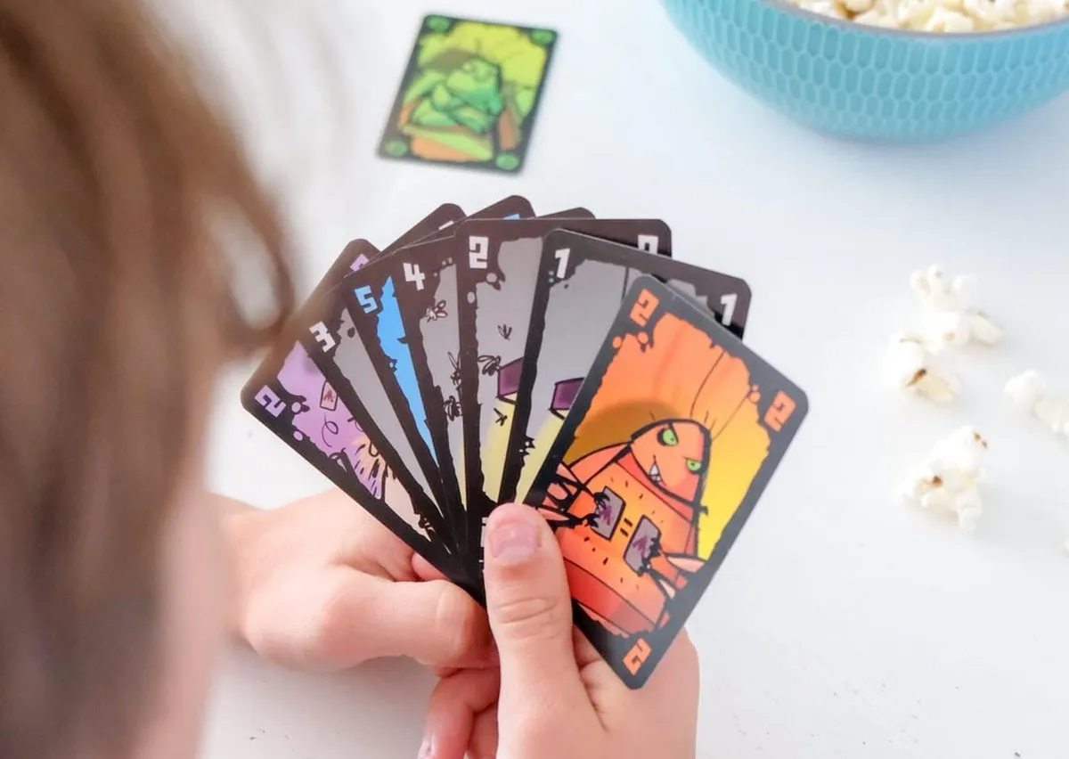 999 Games Valse Motten Chaotisch Familie Kaartspel - 3-5 Spelers