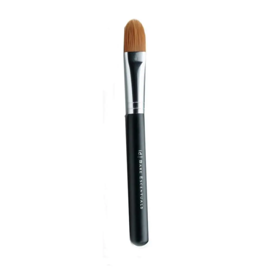 BareMinerals Maximum Coverage Concealer Brush