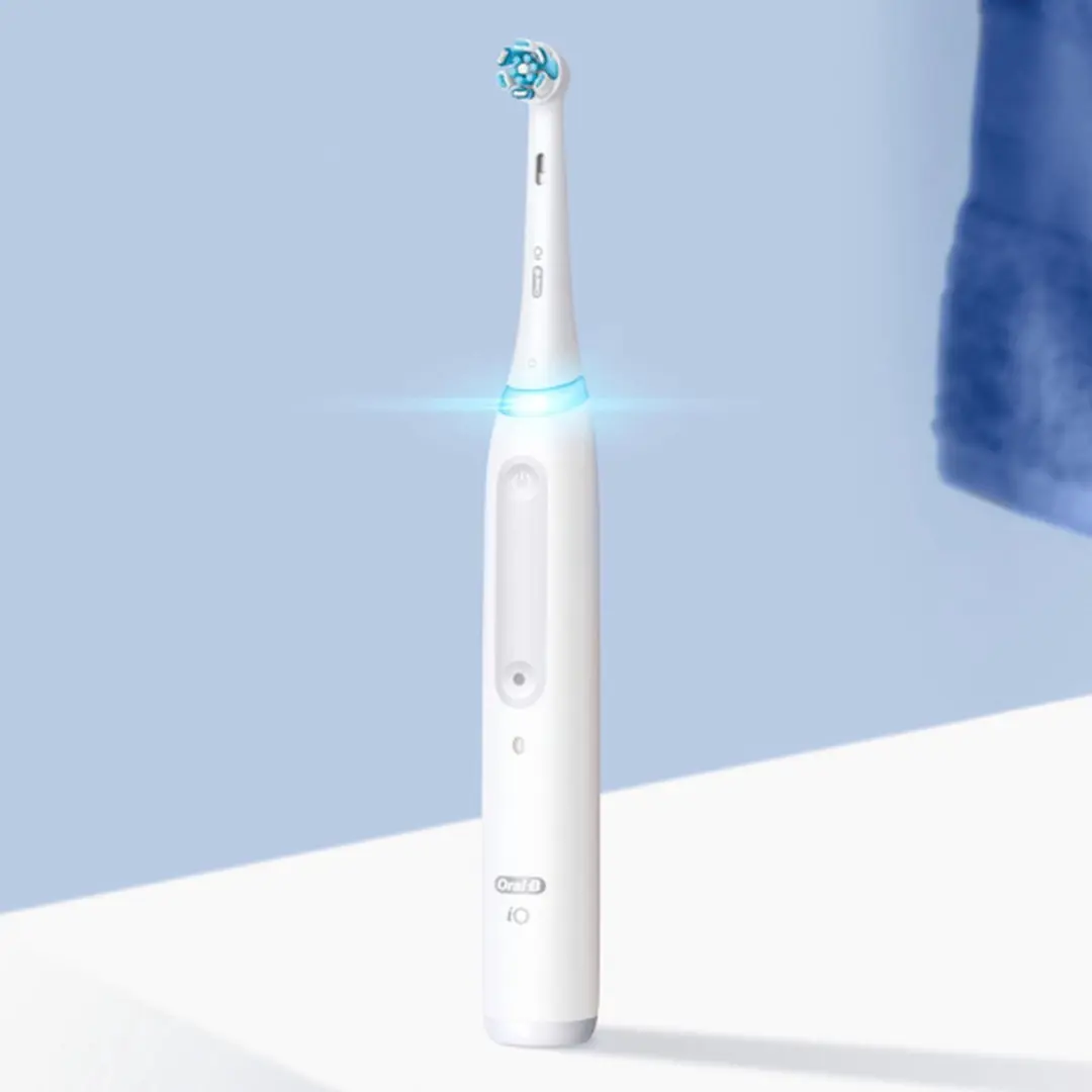 Oral-B iO Series 4 BR2-841068 Tandenborstel + Monddouche - Complete Set
