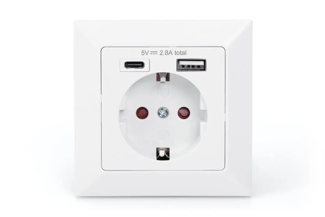 Digitus DA-70615 Stopcontact Onderbouw USB - Wit