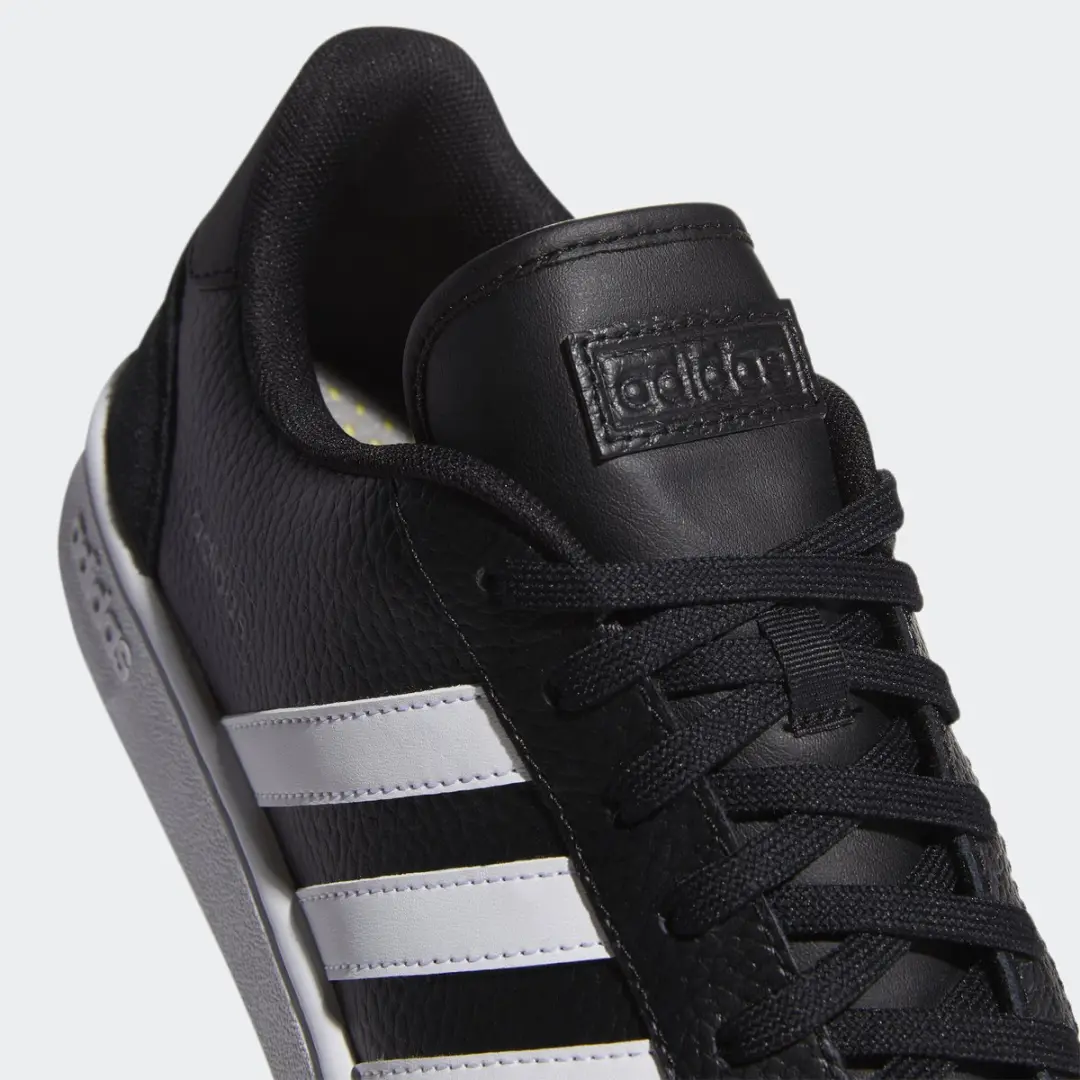 adidas Grand Court SE Schoenen - Zwart