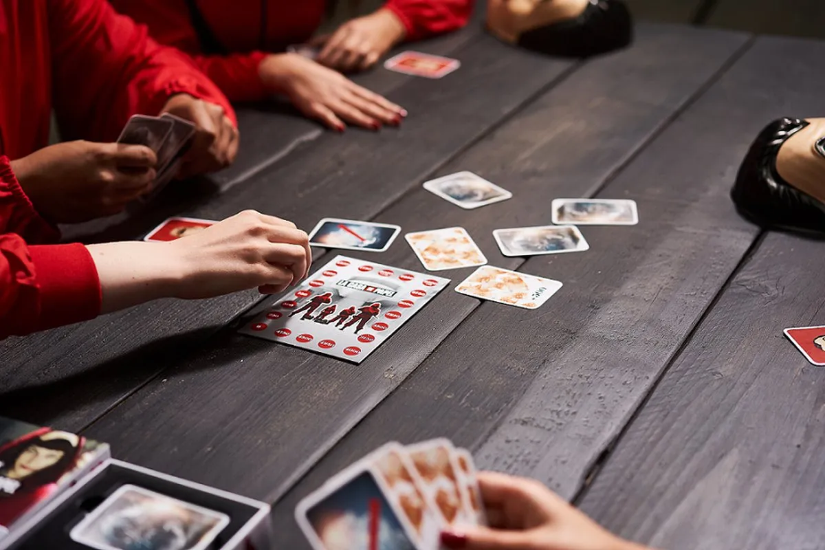 Jumbo La Casa de Papel Het Spel - 13 Personages - afbeelding 6 van 6