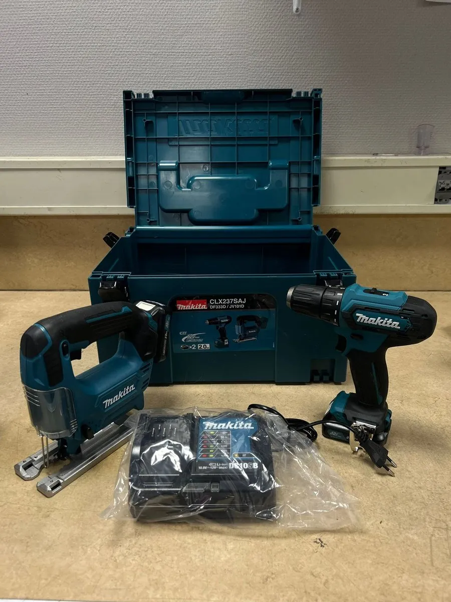 Makita CLX237SAJ Accu-set 12V - 2x accu + lader