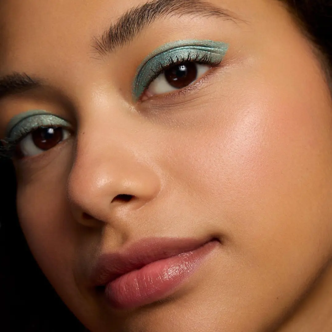 Catrice Aloe Vera Eyeshadow Stick 080 Ocean Depths - 1.5g