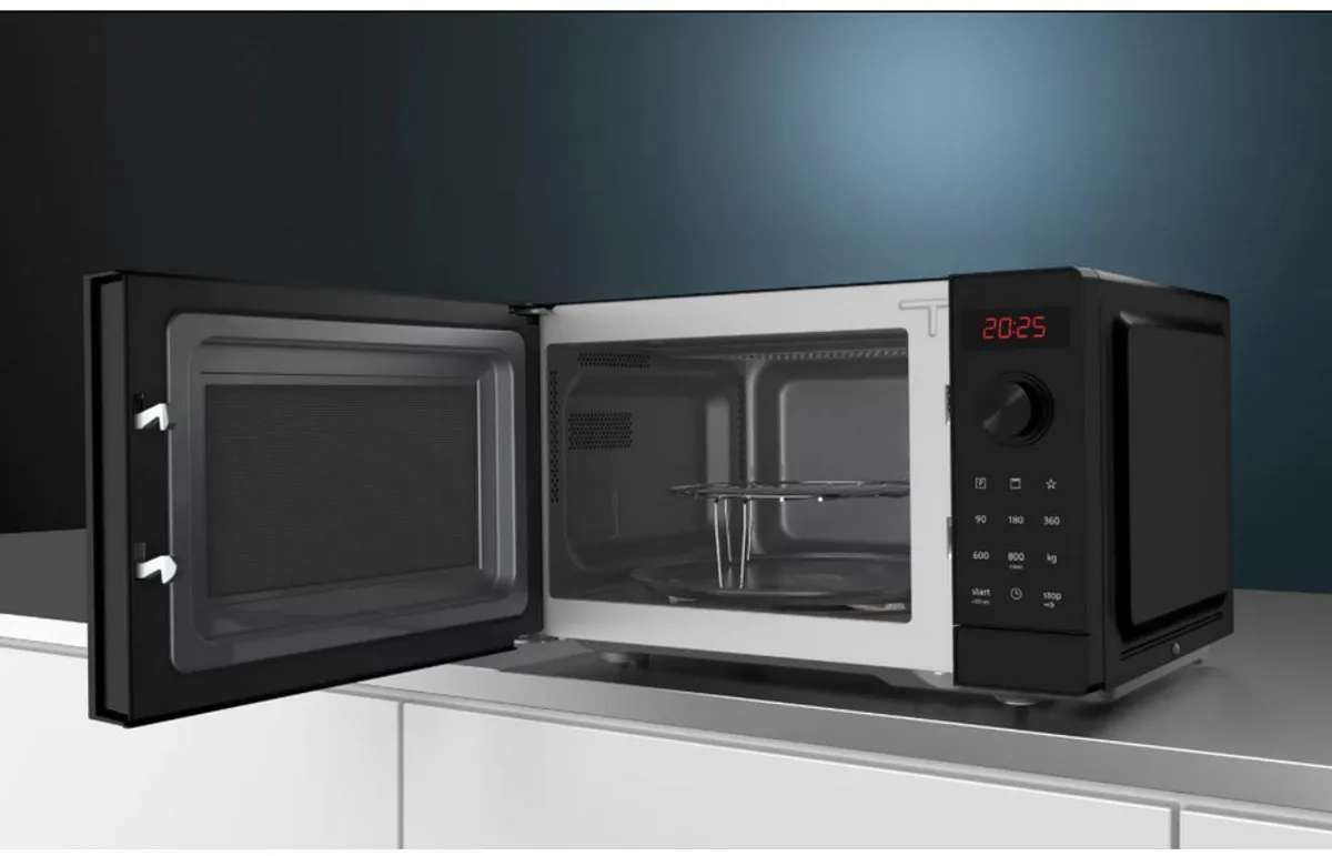 Siemens iQ300 FE023LMB2 Vrijstaande Magnetron 800W - Zwart