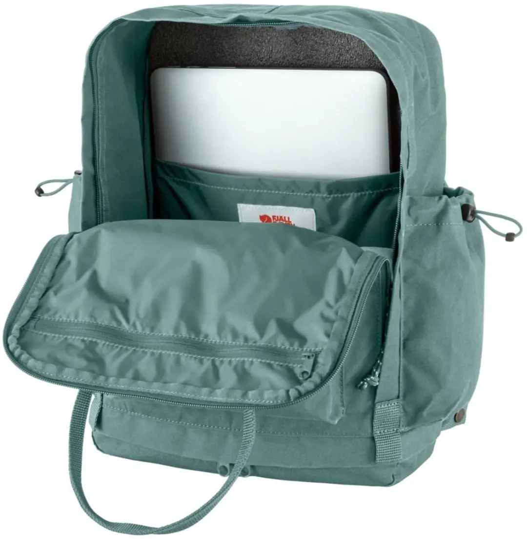 Fjällräven Kånken Outlong Rugzak 17 inch - Donkergroen - afbeelding 6 van 6