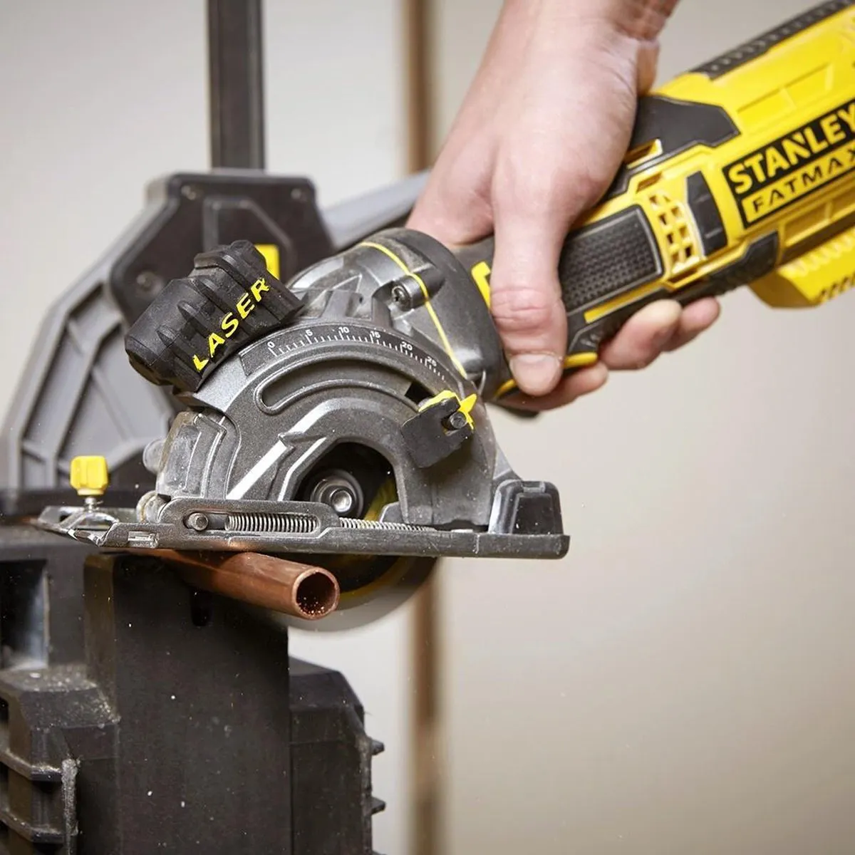 Stanley FatMax 650W Multimateriaalzaag 89mm FME380K-QS