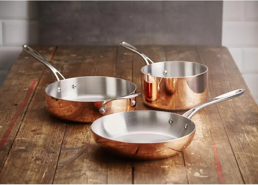 Vogue Triwall Koperen Sauspan 18cm - CM675