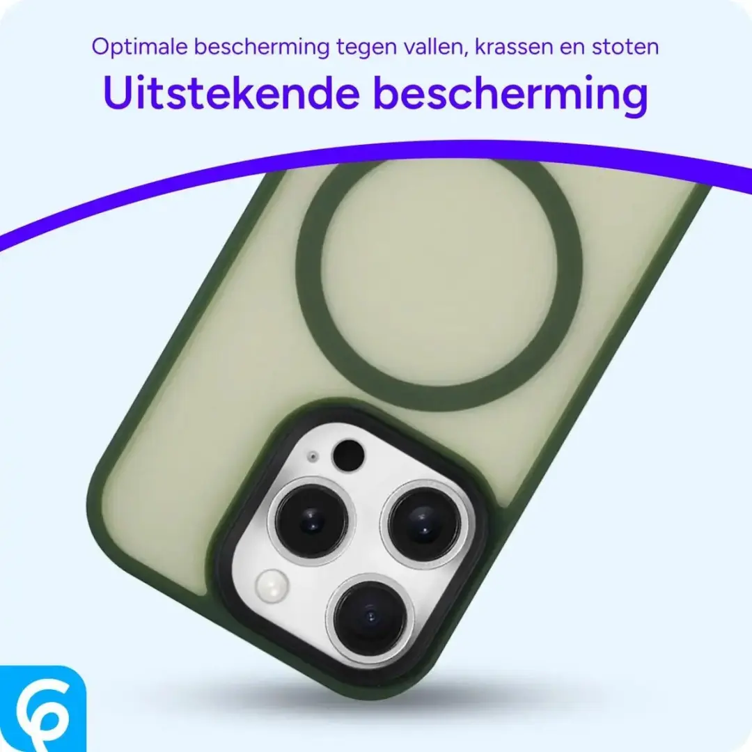 Selected by GSMpunt.nl iPhone 16 Pro Hoesje - Matte Donker Groen - MagSafe