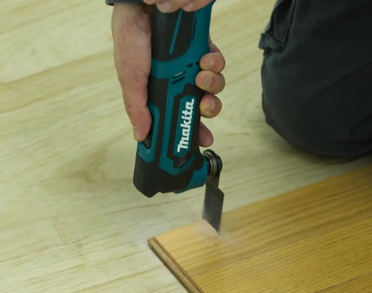 Makita TM30DSAJX4 Multitool 12V Max - 2.0Ah - 2 Stuks