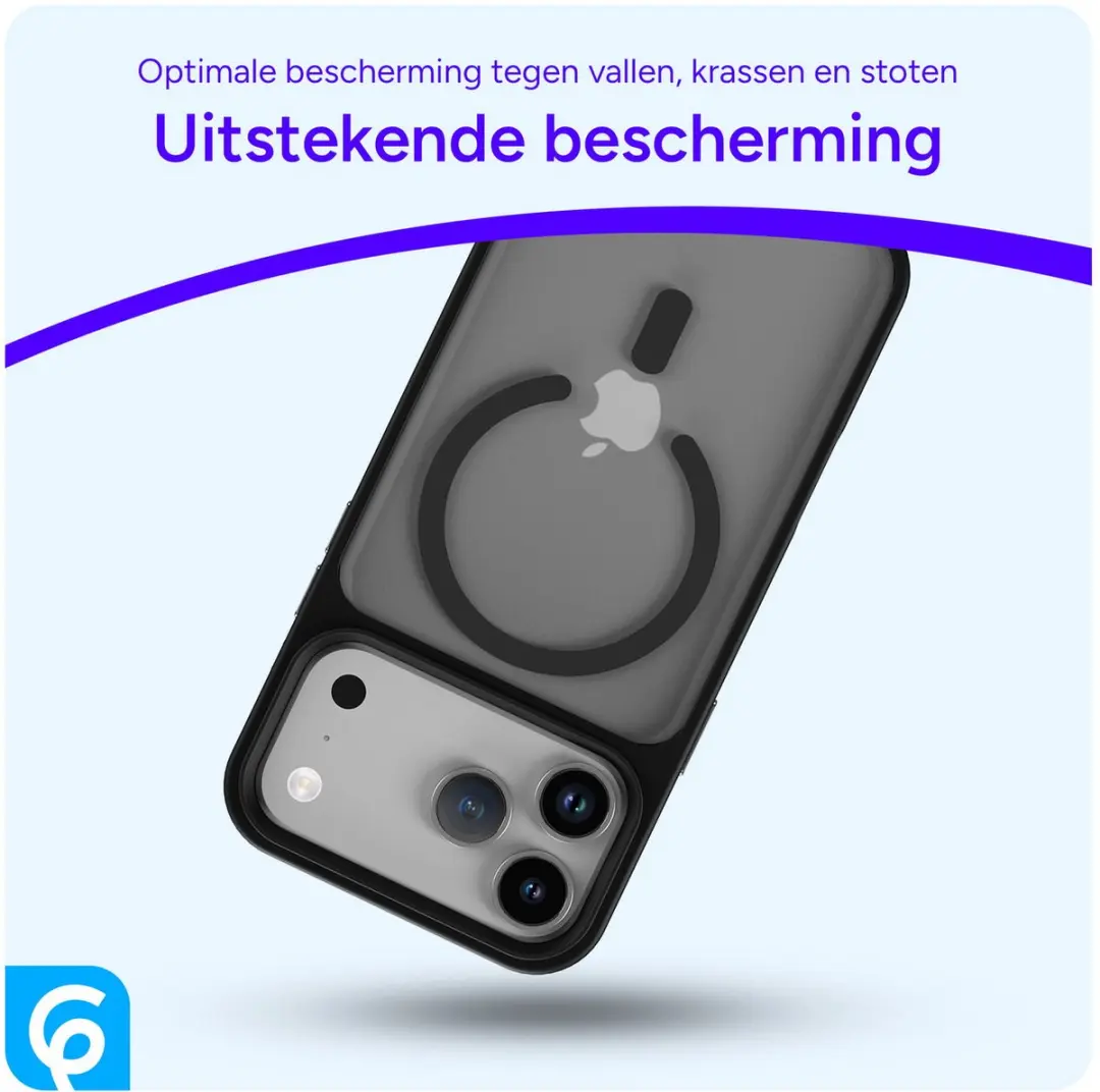 Selected iPhone 17 Pro Hoesje - Matte Zwart - MagSafe