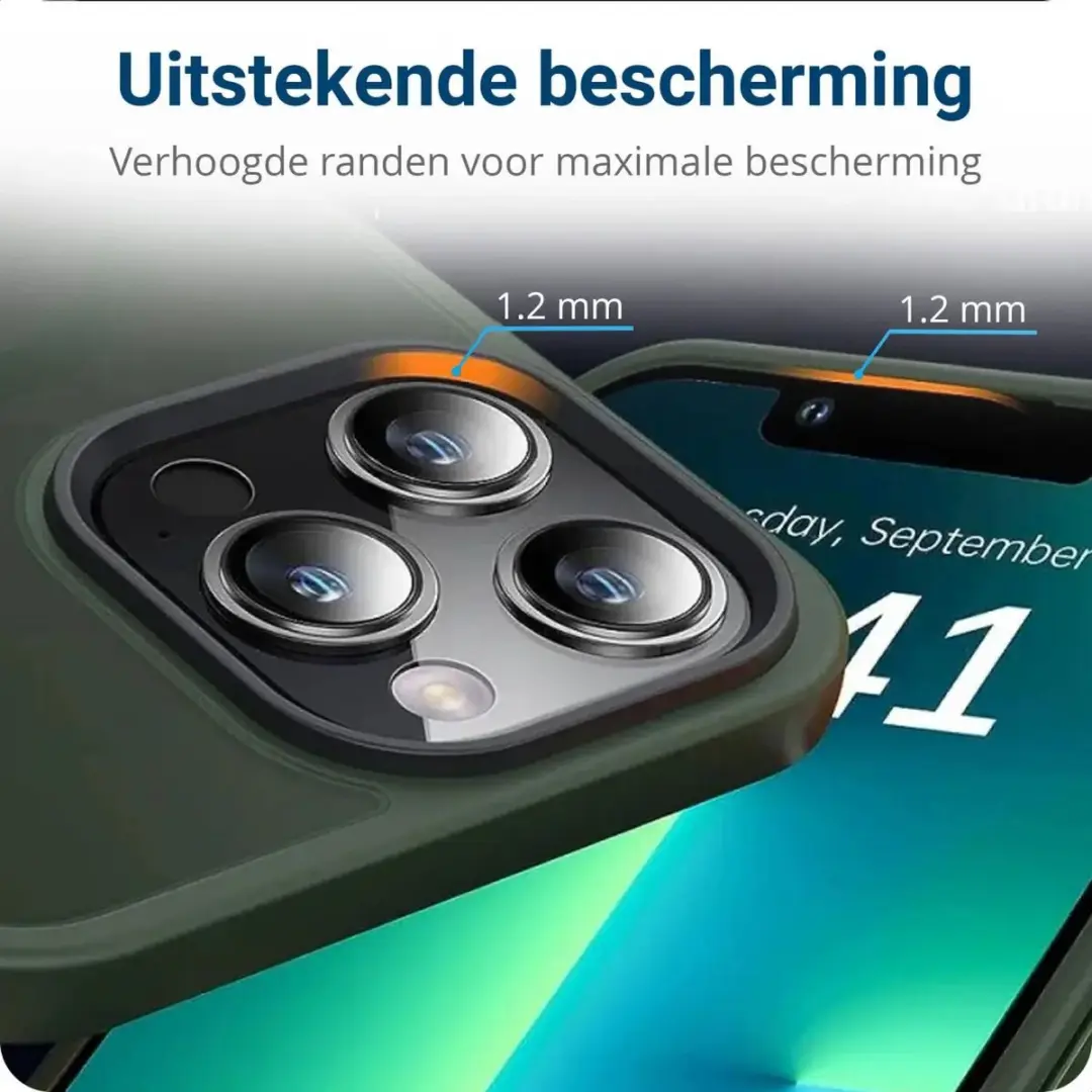 Selected Hoesje iPhone 13 Pro Max MagSafe - Donkergroen
