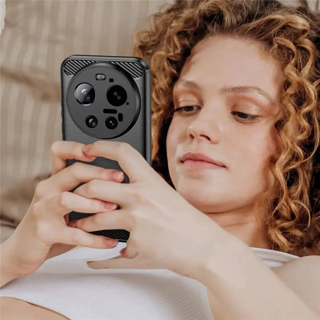 Selected TPU Hoesje Xiaomi 17 Ultra - Zwart