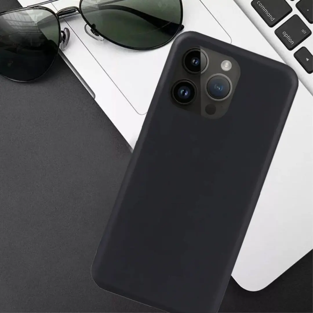 Selected by GSMpunt Selected TPU Hoesje iPhone 15 Pro Max - Zwart