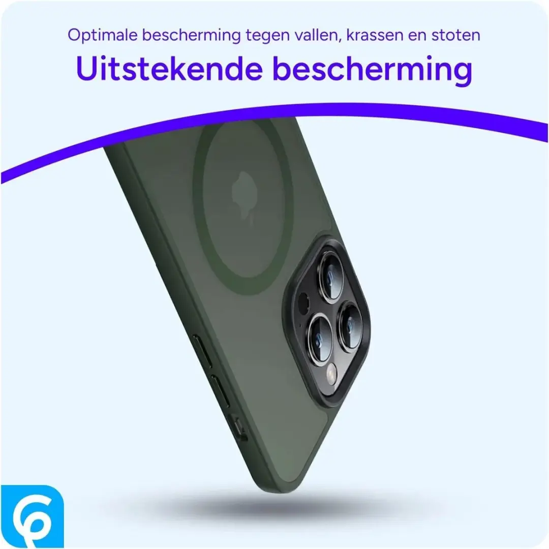 Selected by GSMpunt Apple iPhone 13 Pro Hoesje - MagSafe - Donkergroen