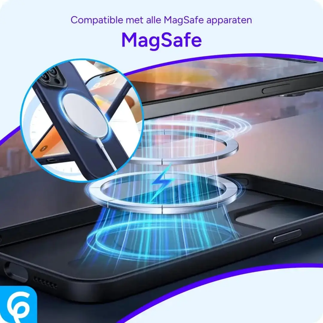 Selected iPhone 15 Pro MagSafe Hoesje - Mat Zwart