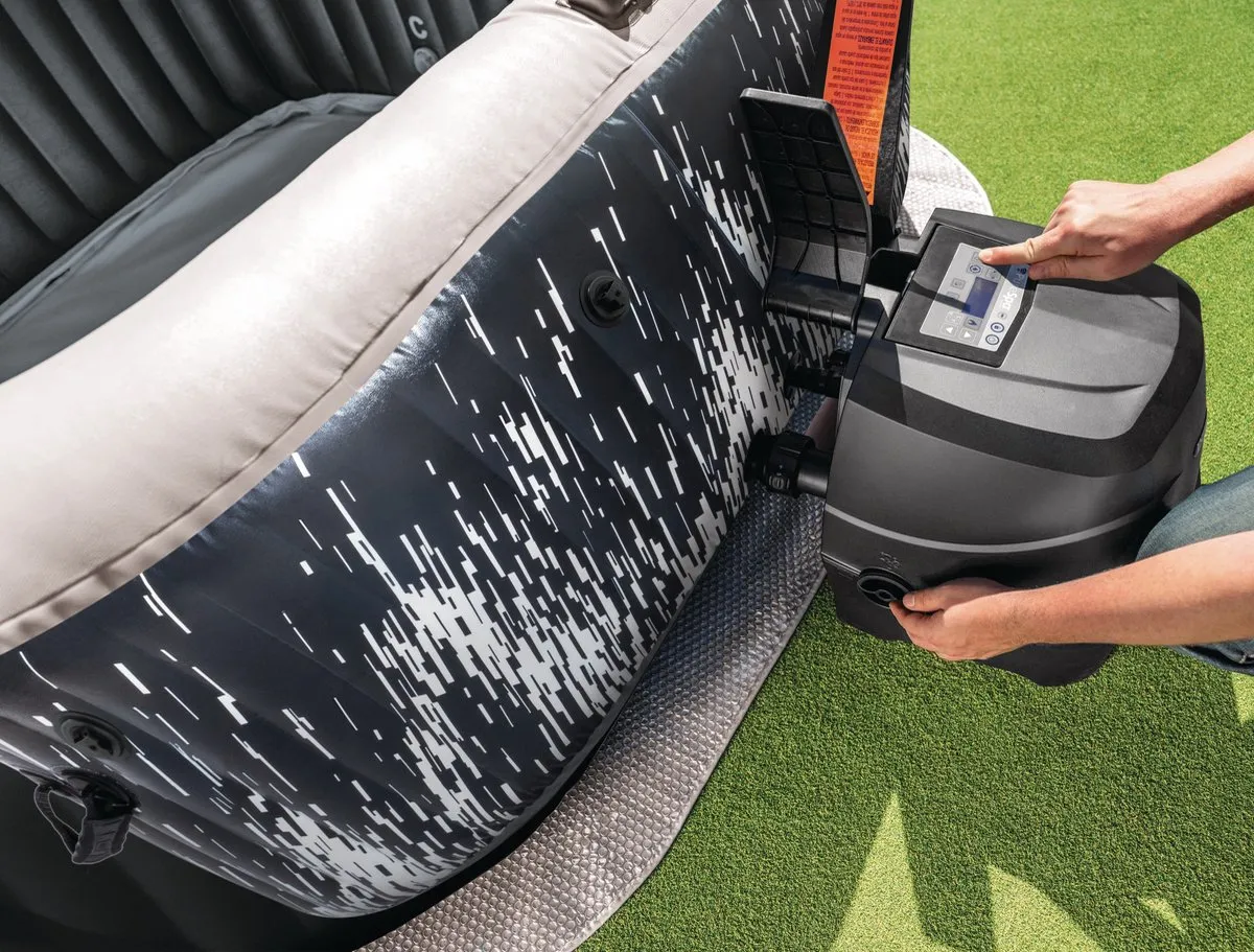 Intex PureSpa Glow Deluxe Bubble Spa 4 persoons + WiFi