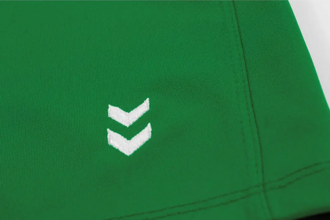 Hummel Euro Shorts II Sportbroek 164 - Groen