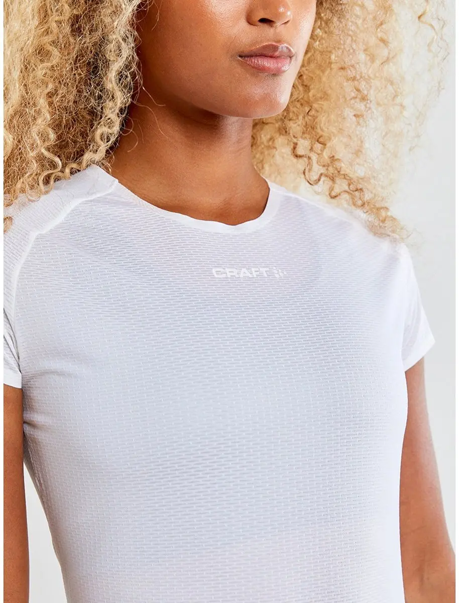 Craft Active Nanoweight SS Thermoshirt Dames - M - Wit