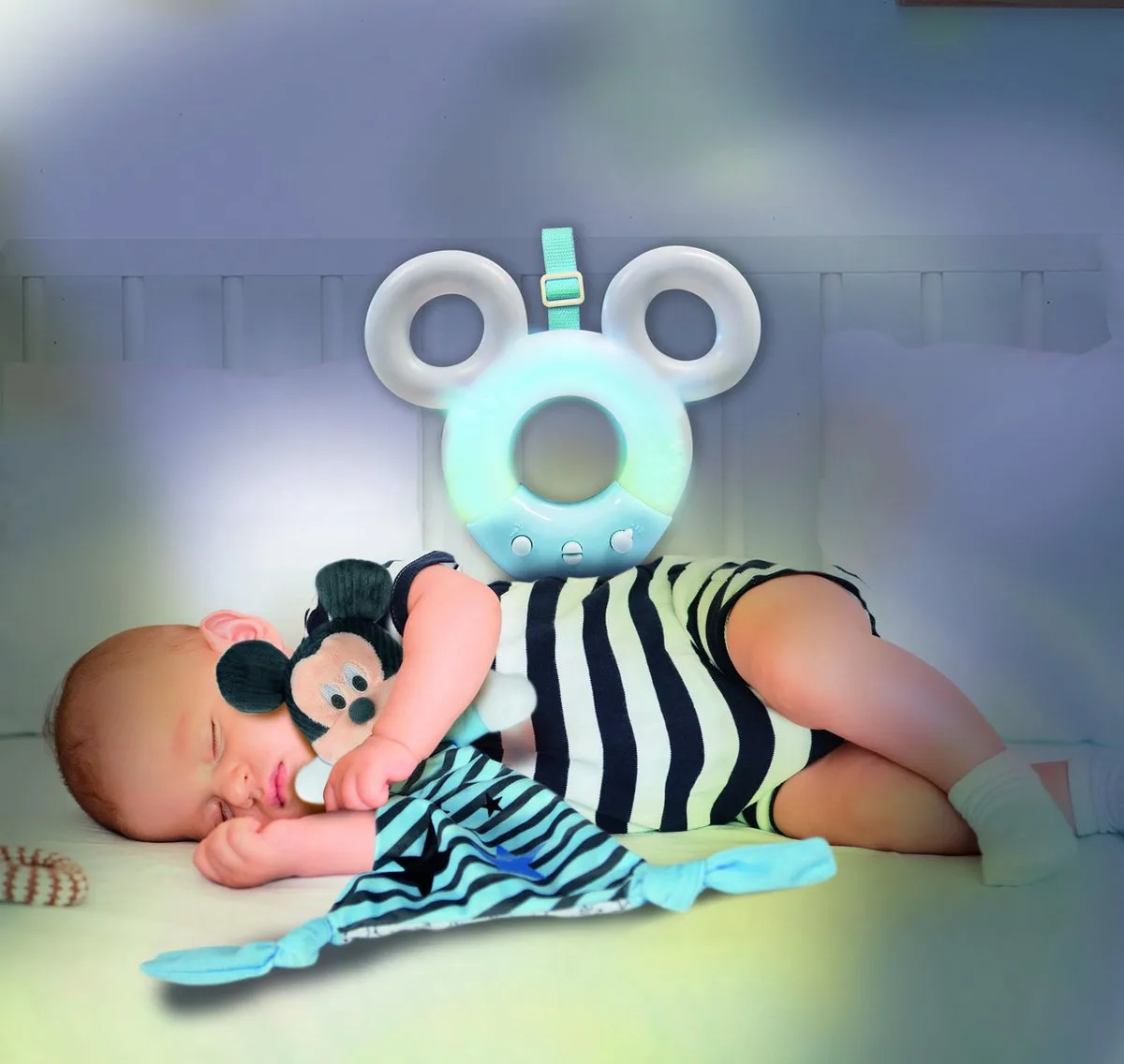 Clementoni Mickey Projector - 2x AAA