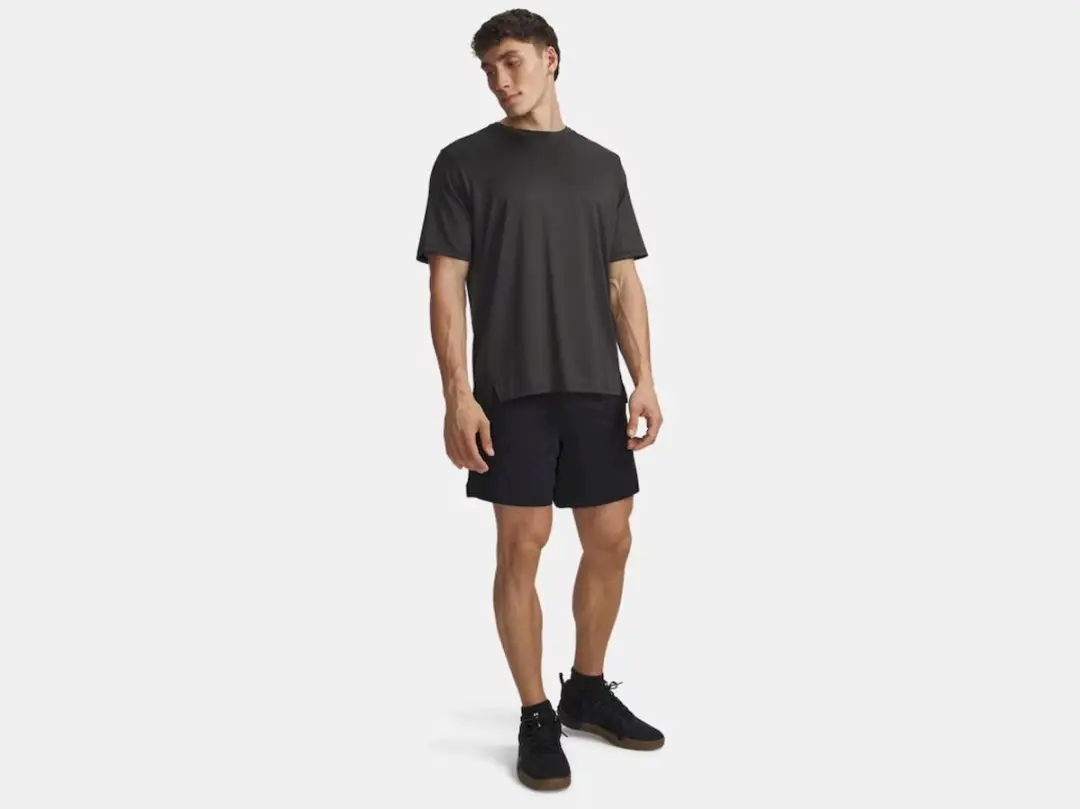 Under Armour Tech Vent 7in Shorts 6010858-001 - Zwart