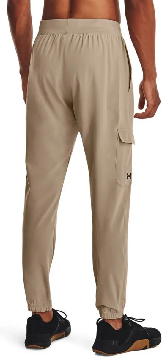 Under Armour Stretch Woven Joggers Short M - Sahara