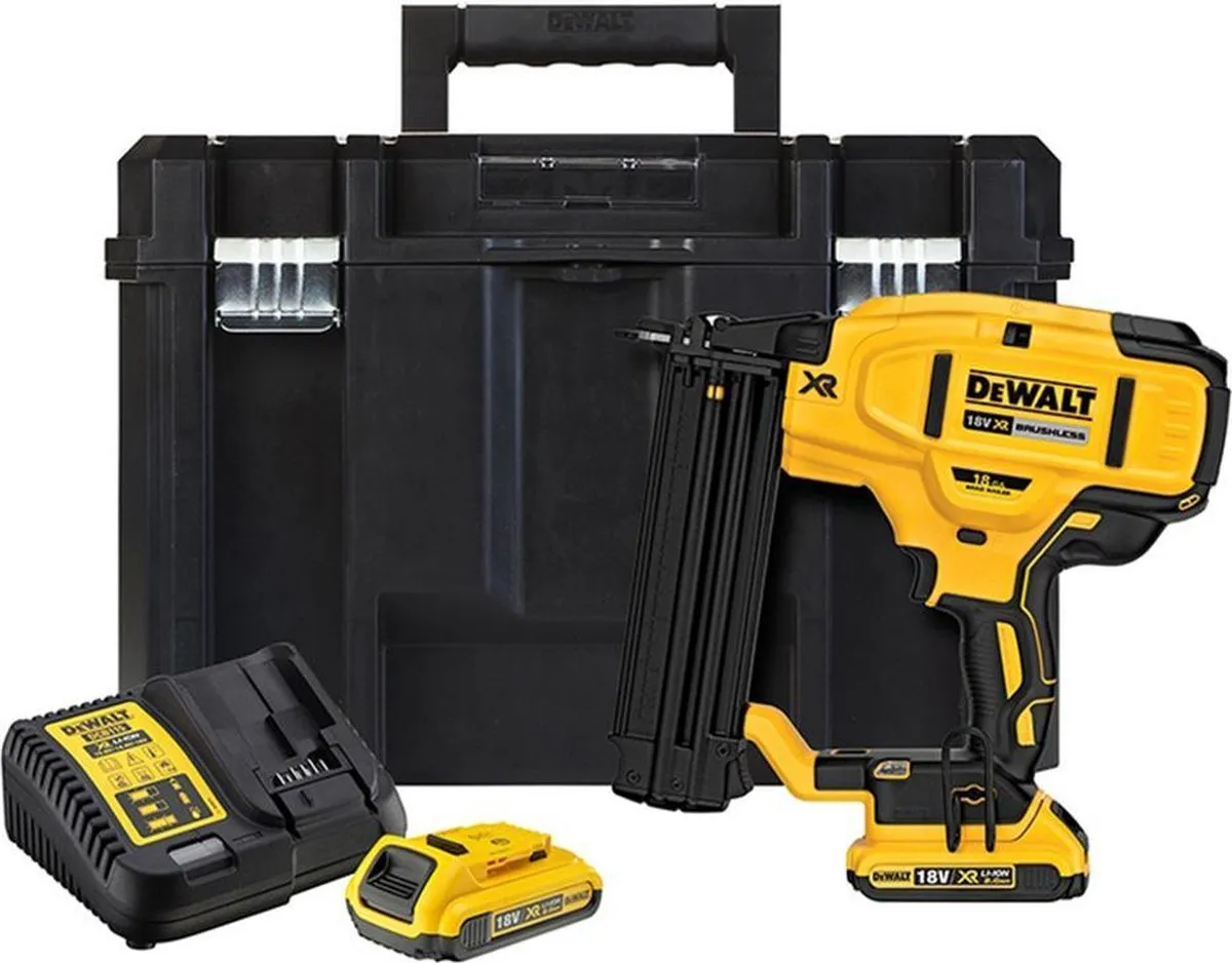 DeWalt DCN680D2 Accu Tacker Set 18V