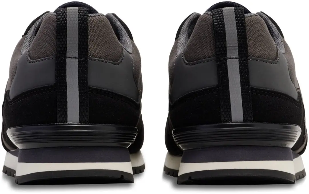 Hummel Monaco 86 Wt Multisport 226226 - 40 - Java/Black