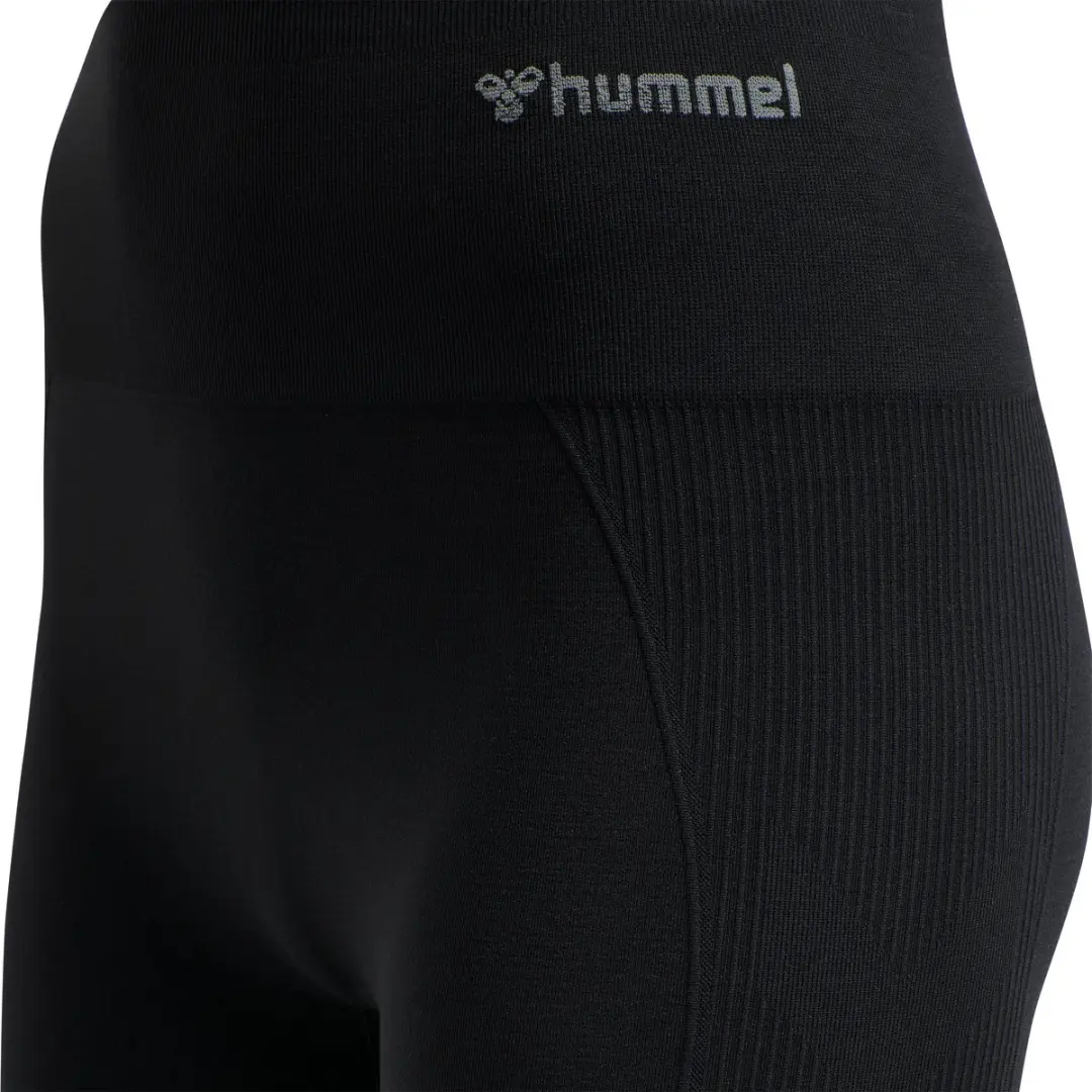 Hummel Hmltif Seamless Shorts 214151 Sportshort Dames - L - Zwart