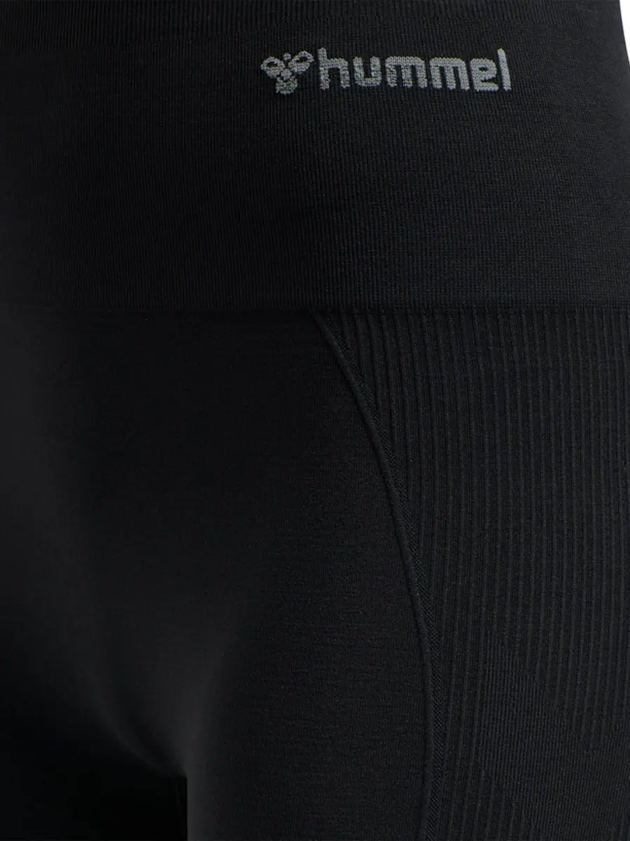 Hummel Hmltif Seamless Shorts 214151 Sportshort Dames - L - Zwart