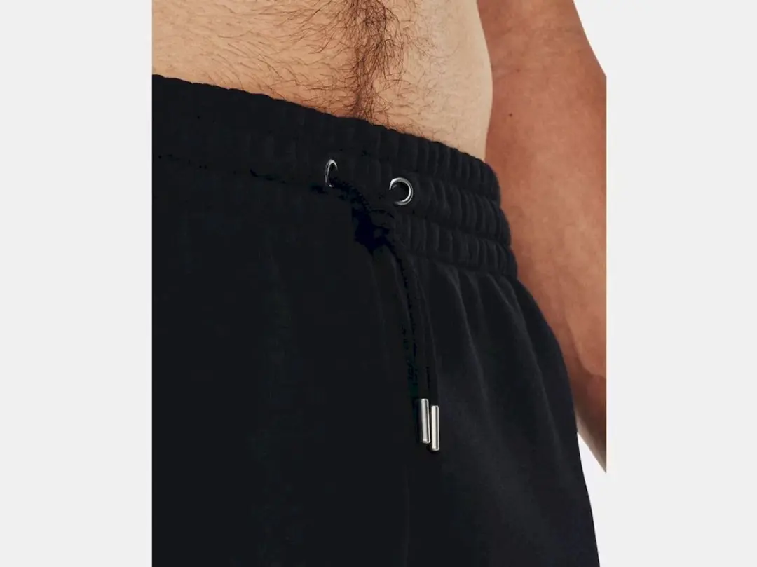 Under Armour Essential Fleece Shorts M - Zwart