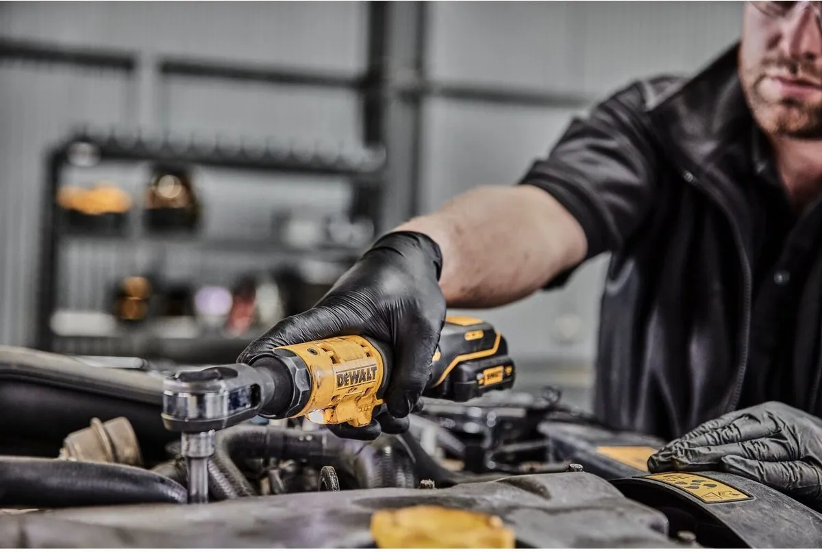 DeWalt DCF504N 12V XR Haakse Ratelsleutel 1/4" - 54W